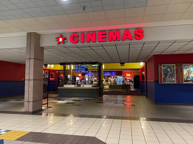 Golden Star Theaters - Country Club Cinema