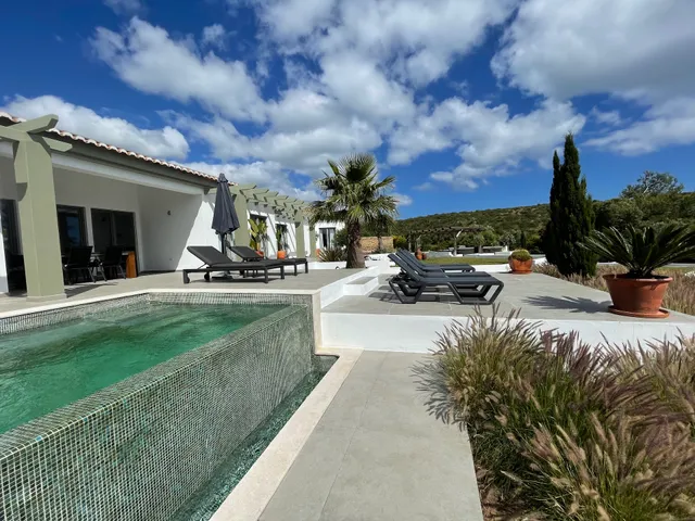 Casa Oliveira Villa Rental