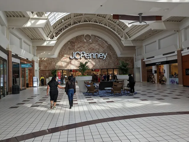 Plaza at Brandon Town Center