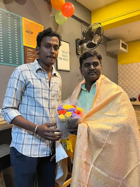 Zwarma saidapet (Friendly Foodie)