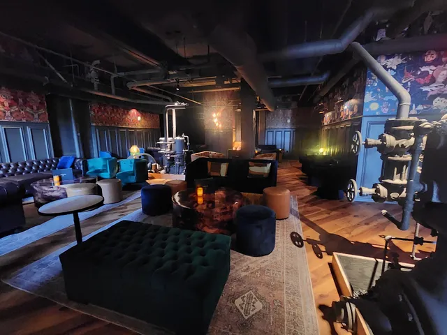 Amelia Social Lounge