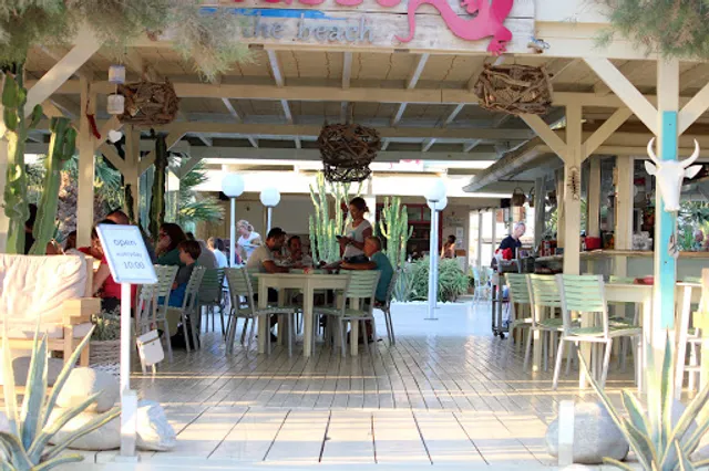 Picasso on the beach - Naxos