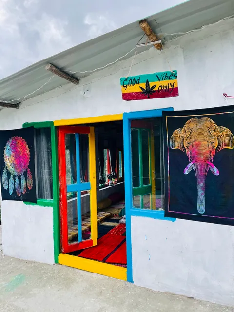 Boom Cafe & Stays - Malana Village