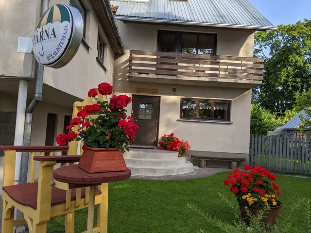 Pärna Guesthouse & Apartments