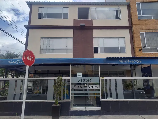 Hotel Feria Nova