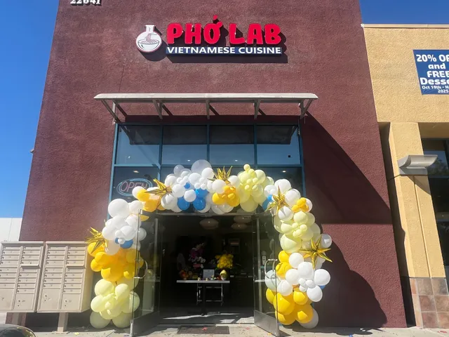 Pho Lab Lake Forest