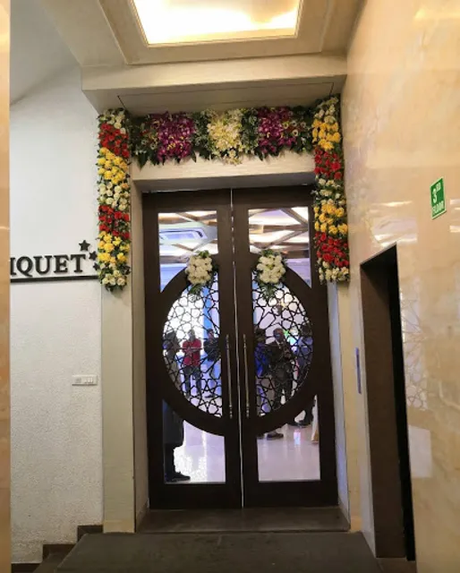 Topaz Restaurant & Banquets