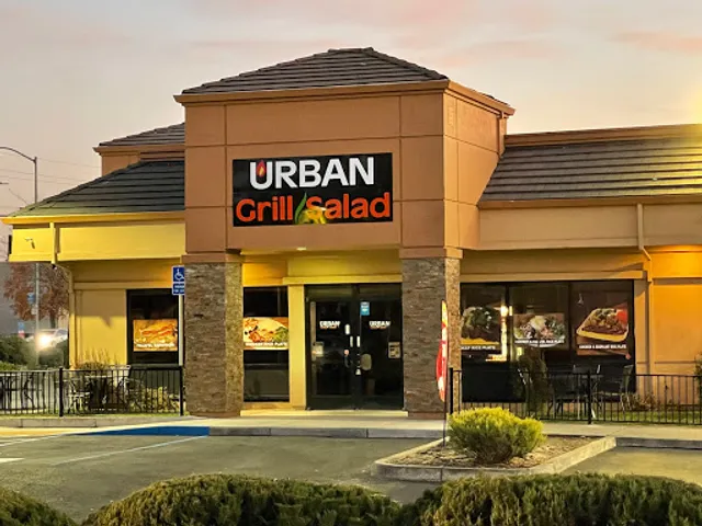 Urban Grill & Salad