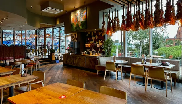 Nando's Bournemouth - Castlepoint