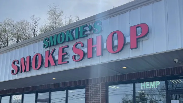Smokie’s Smoke Shop