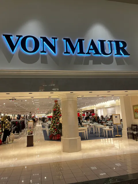 Von Maur