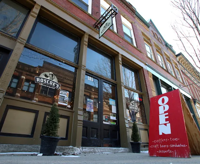 Roscoe's Coffee Bar and Tap Room