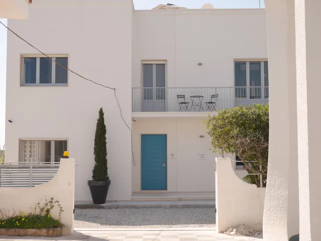 Beach Villa Puglia - Beachside luxury villa with 6 bedrooms and 5 bathrooms. Go to the owners website for the lowest prices guaranteed and more exclusive benefits only available here: