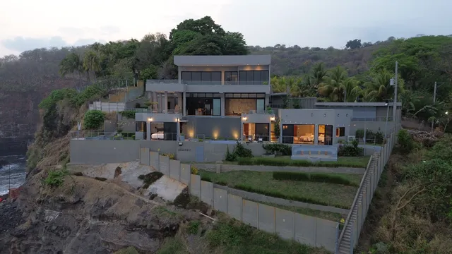 ALMA DE MAR, Luxury Villa El Salvador
