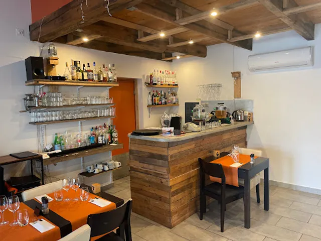 Restaurant Aux Pins Parasols