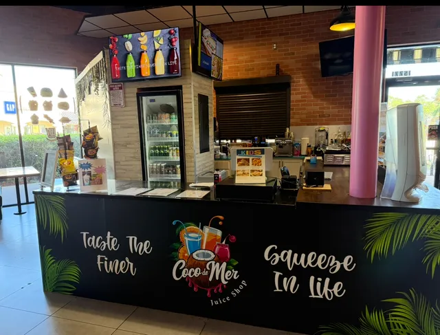 Coco de Mer Juice Shop