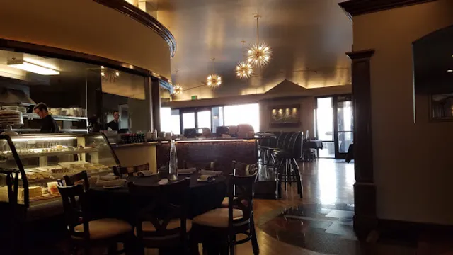 The Cliff Dining Pub