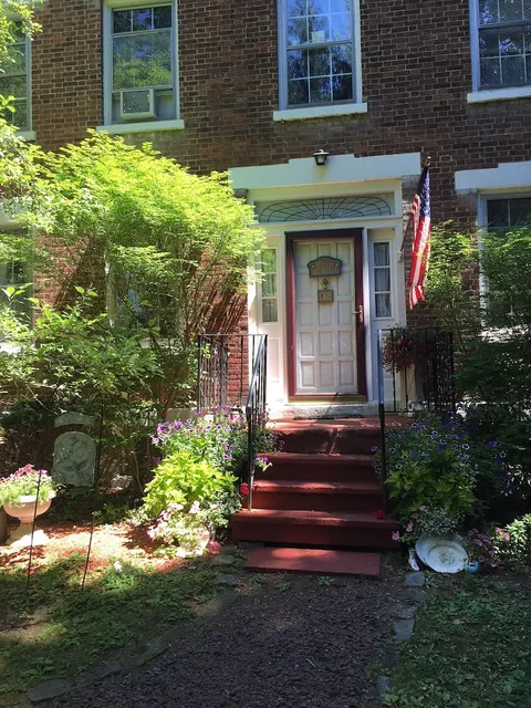 Pratt Smith House Bed Breakfast