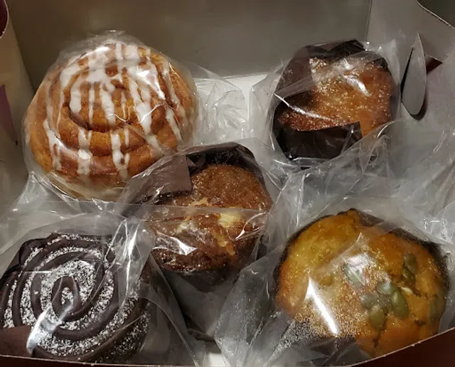 Rollin’ Dough Baking Co