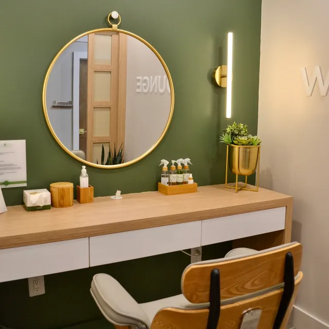 Uni K Wax Studio | Frisco