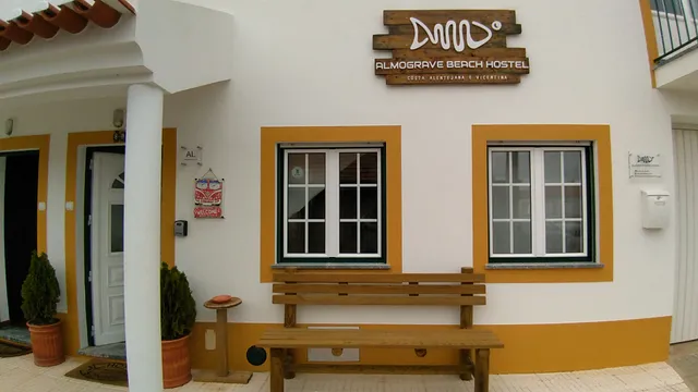Almograve Beach Hostel