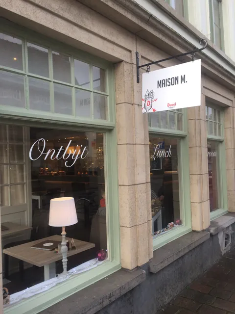 Maison M Ontbijt-Lunch-Tearoom