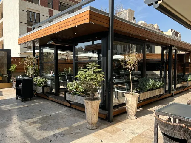 Shandiz Mahan Restaurant