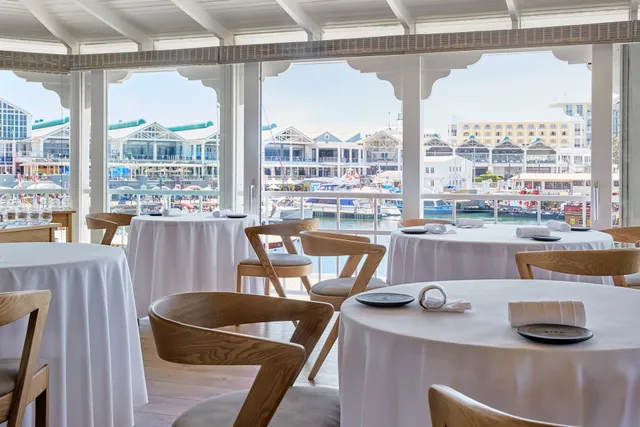 PIER Restaurant