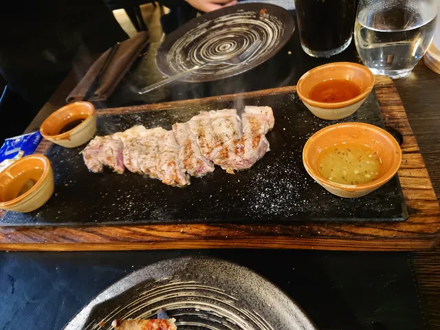 The Italian Club Wine Bar, Steak House & Pizza Gourmet