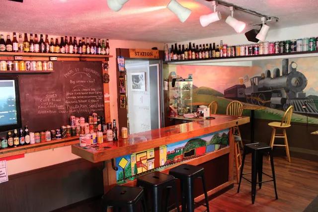 The Appalachian Station at 19E