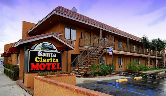 Santa Clarita Motel - Six Flags Magic Mountain - Valencia