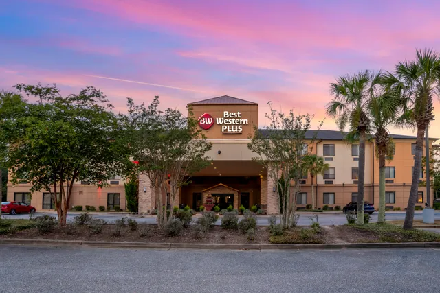 Best Western Plus Daphne Inn & Suites