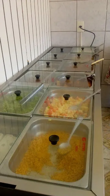 Restaurante e marmirtaria bom paladar