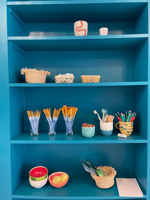 Biscuit Atelier de Peinture sur Céramique - Paris 17