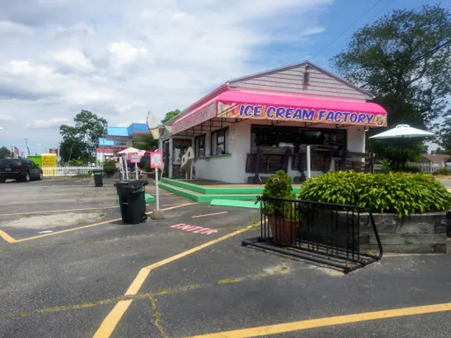 Ice Cream Factory formerly Nana's Ice Cream NK