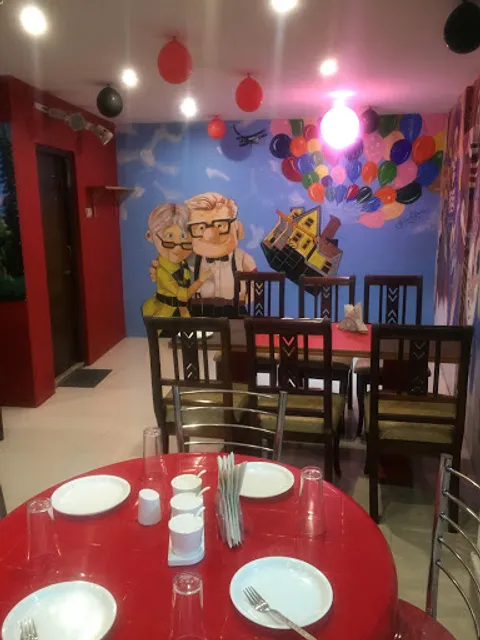 Squad fusion multi restaurant cum cafe