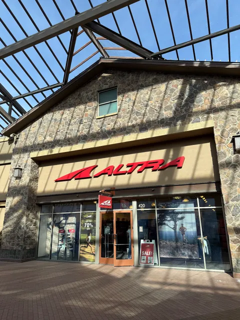 Altra Running Outlet