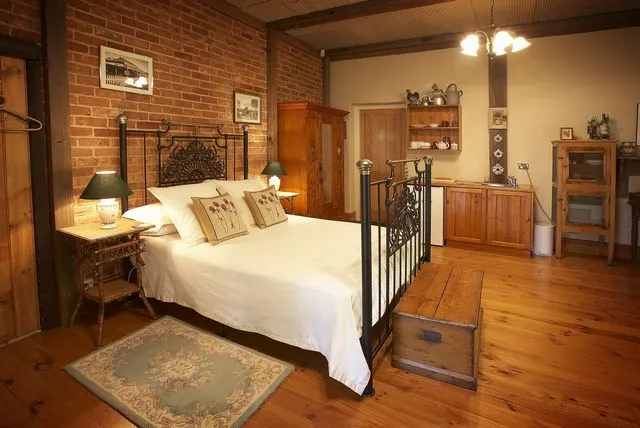 Marananga Cottages -Kates and Oscars