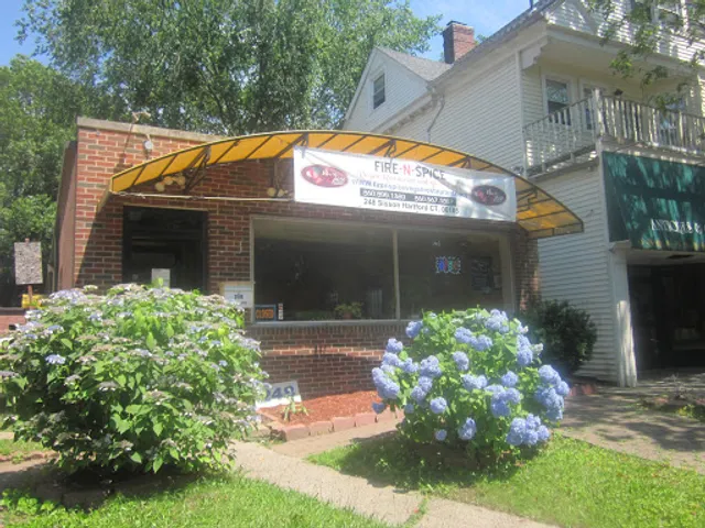 Fire-N-Spice Vegan Restaurant, Bakery and Juices