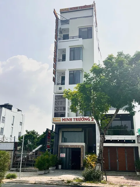 Minh Trường Hotel 2 - Khách sạn ven biển Đà Nẵng