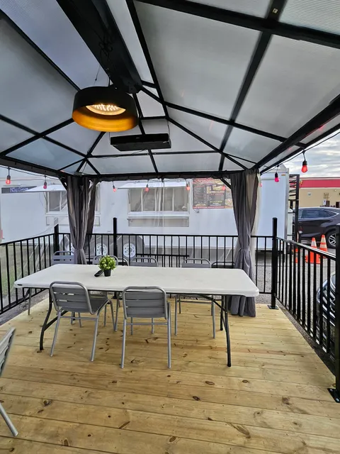 Oishii Sushi Hibachi Asian restaurant food truck