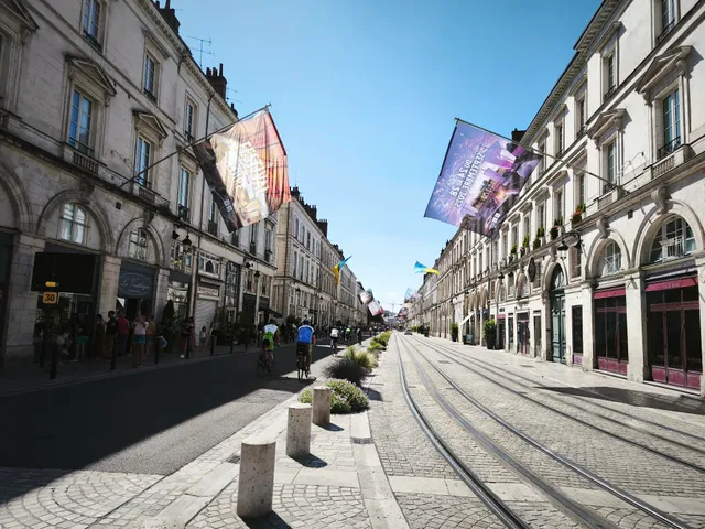 La Chasse au TrésOrléans | Jeu de piste et Escape Game en extérieur à Orléans