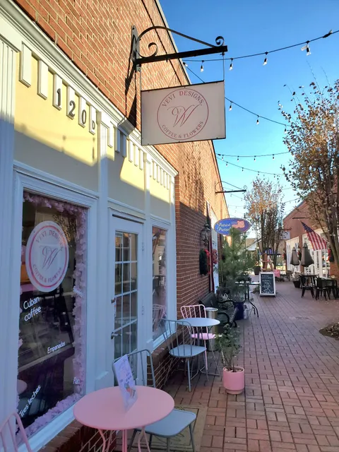 Vevi Designs Coffee & Flowers