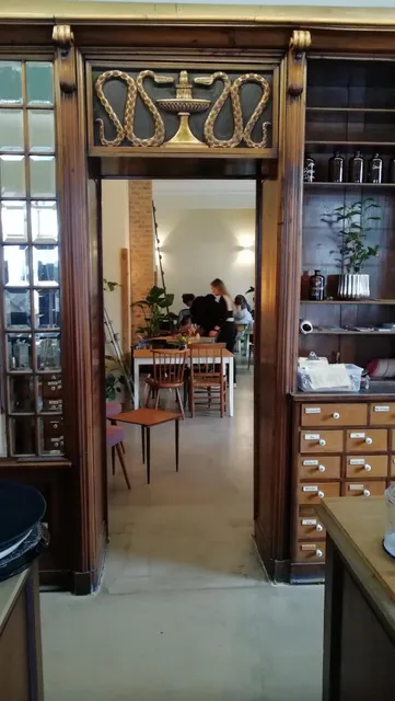 Walther Bar Café Restaurant