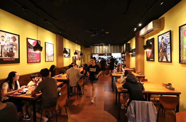 Pizza Rock Fumin Kaohsiung 高雄富民店 (最後點餐時間20:30)