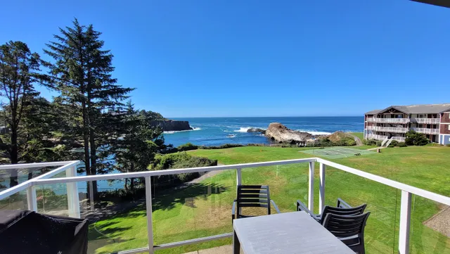 Whale Pointe at Depoe Bay