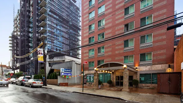 Best Western Queens Court Hotel