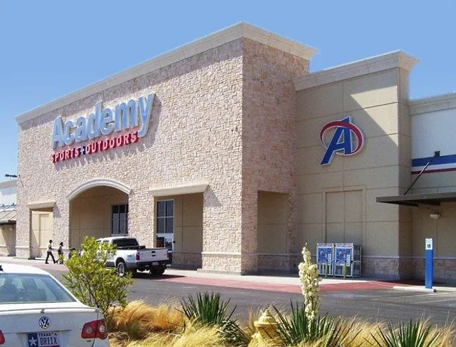 Chimney Rock Shopping Center