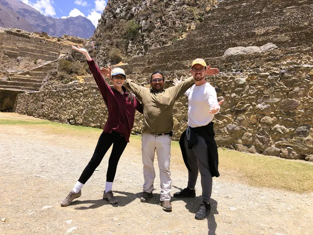 AMARU ADVENTURES office