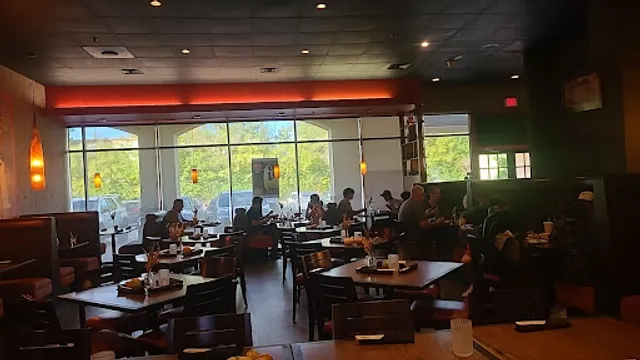 Sakekawa Sushi & Japanese Steakhouse